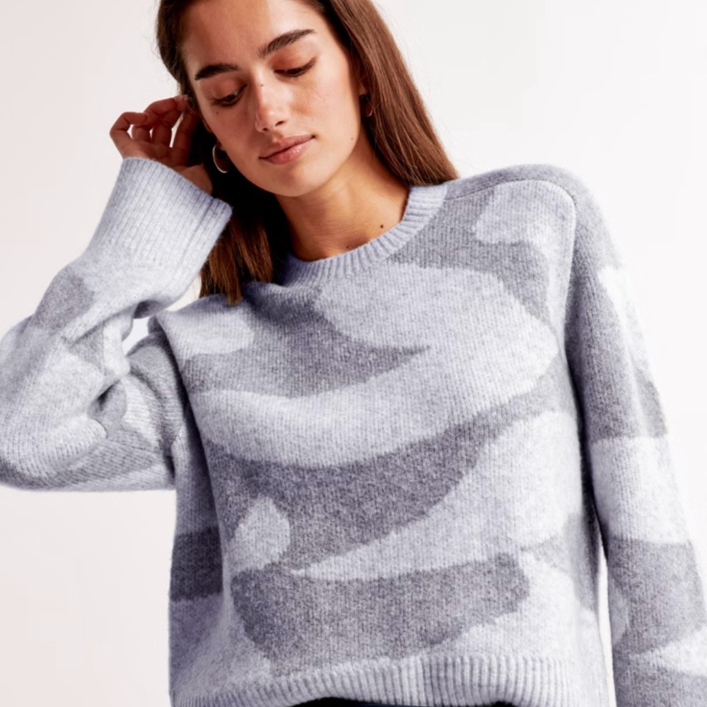 NWT Abercrombie Sweater